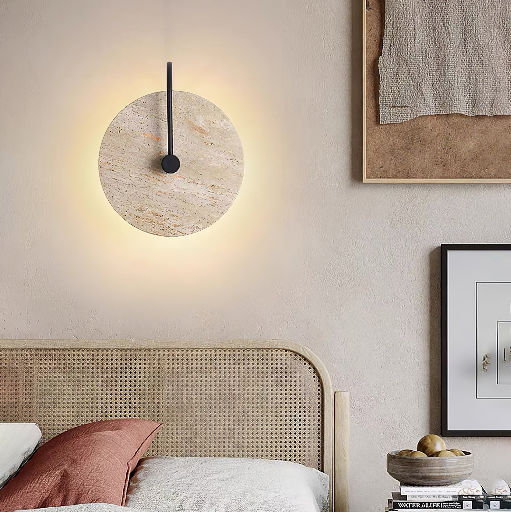 Applique murale moderne Frantz en Travertin jaune