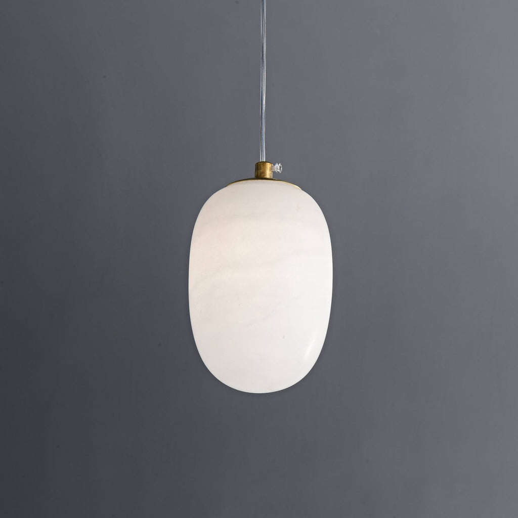 Suspension moderne Xander en Albâtre Laiton et blanc