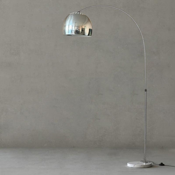 Lampadaire industriel Karle en Marbre chrome