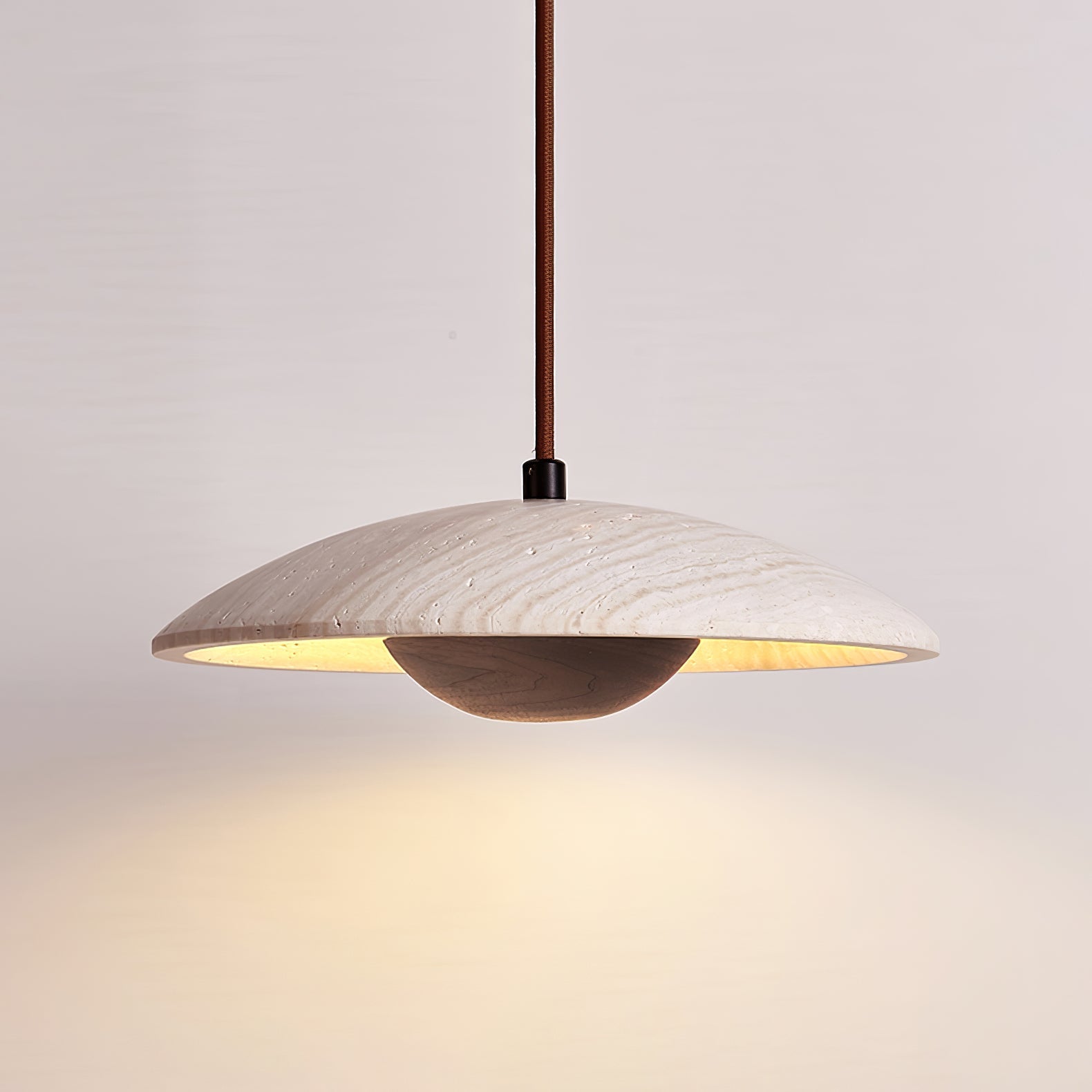 Suspension moderne Enrico en bois Noyer