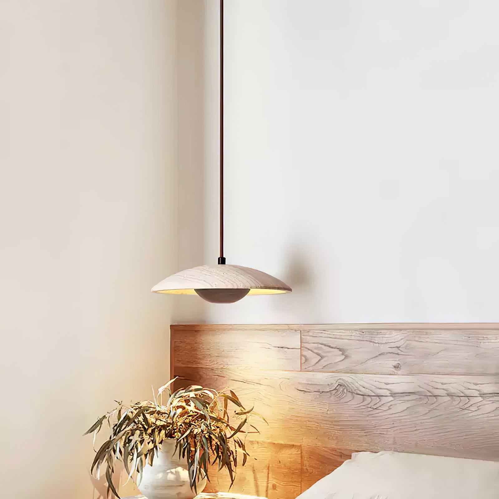 Suspension moderne Enrico en bois Noyer