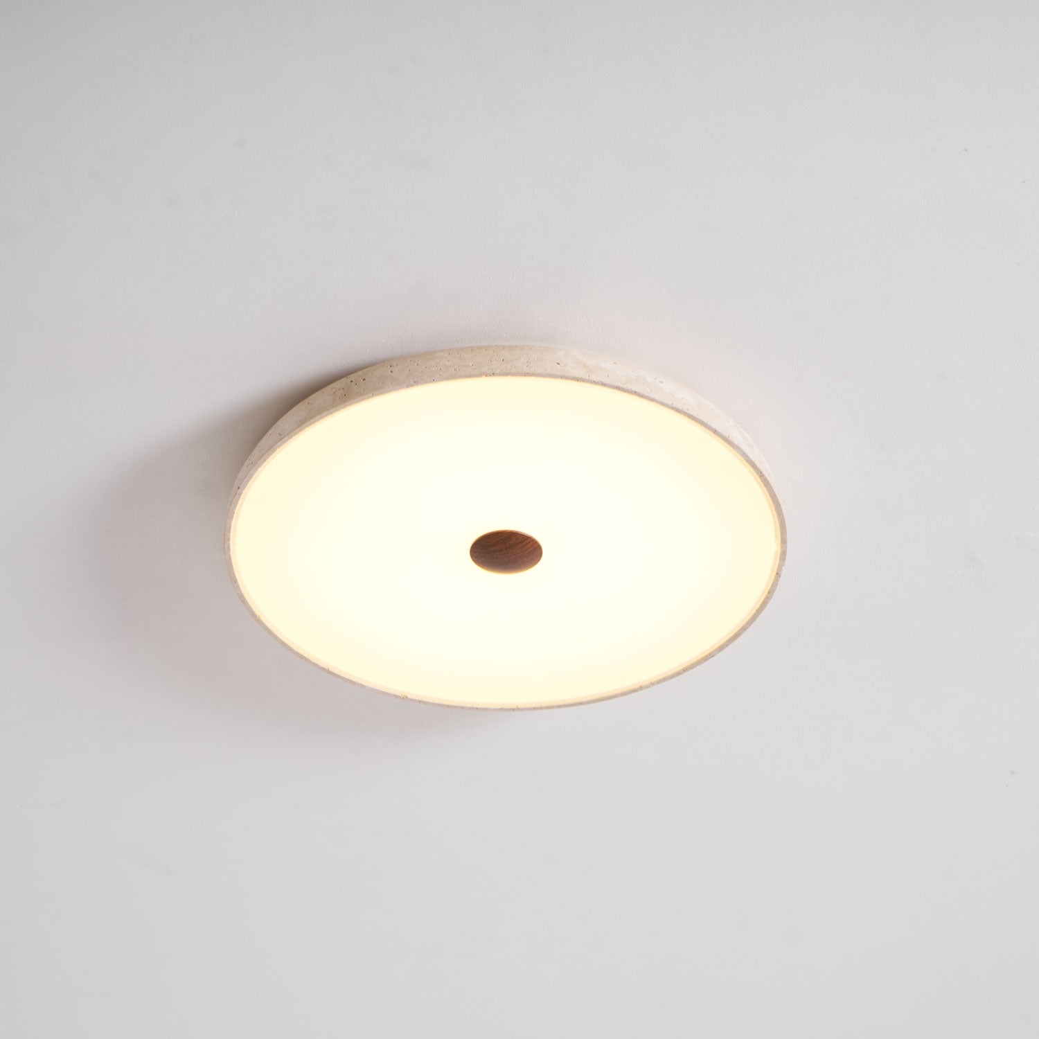 Plafonnier moderne Remus en Travertin jaune et blanc