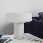 Lampe à poser moderne Byrne en Vert marbre et blanc