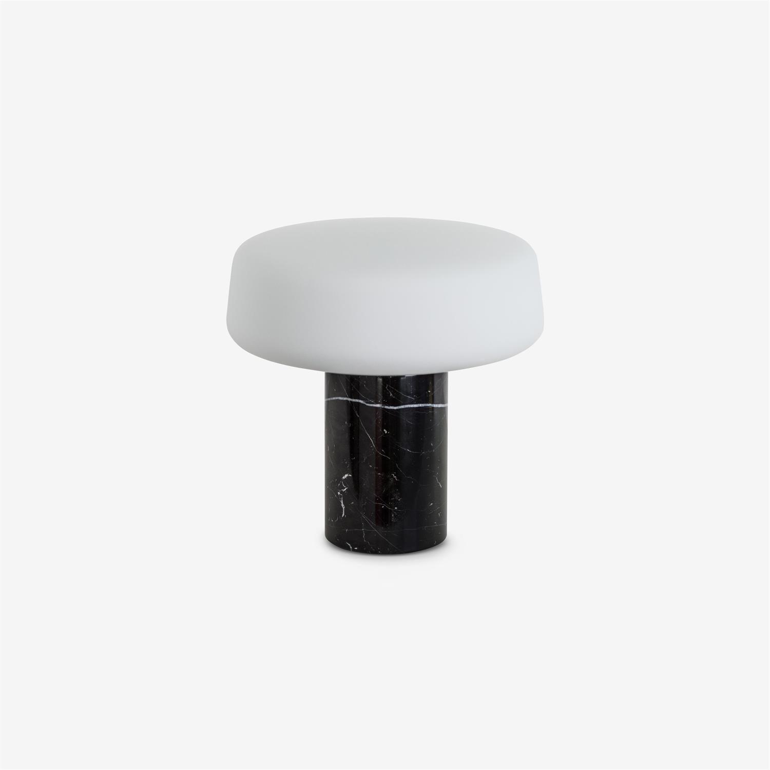 Lampe à poser moderne Byrne en Blanc marbre et blanc