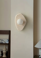 Applique murale moderne Aslak en pierre Coral rouge