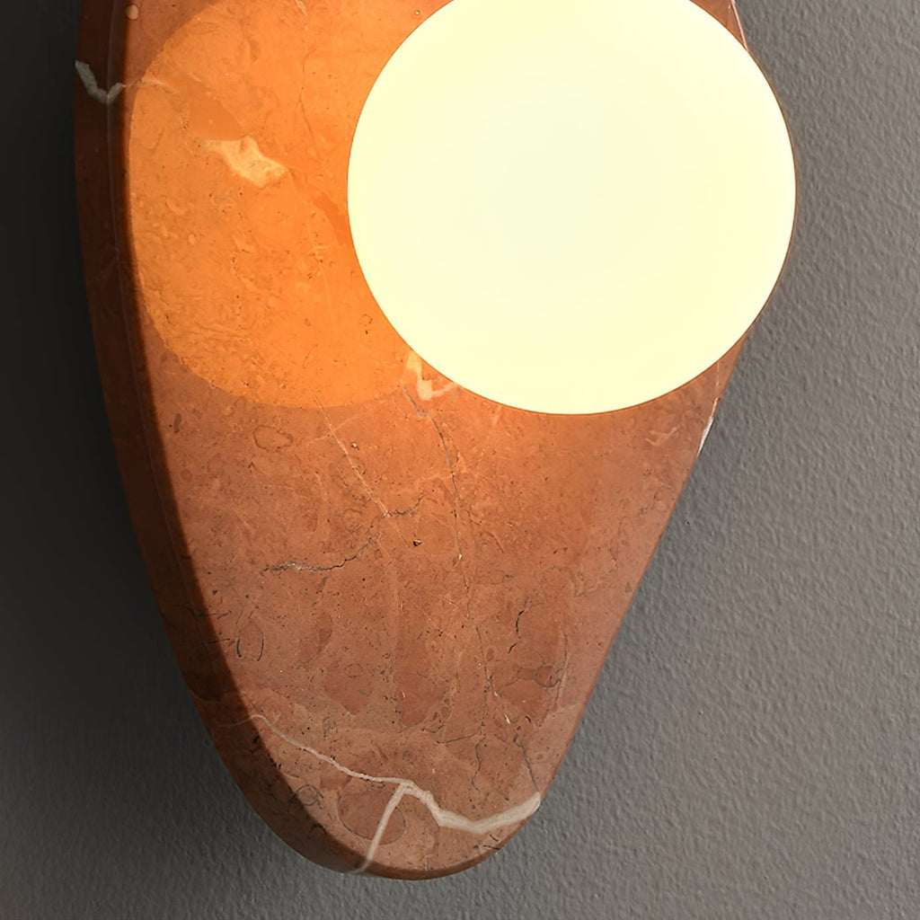 Applique murale moderne Aslak en pierre Coral rouge