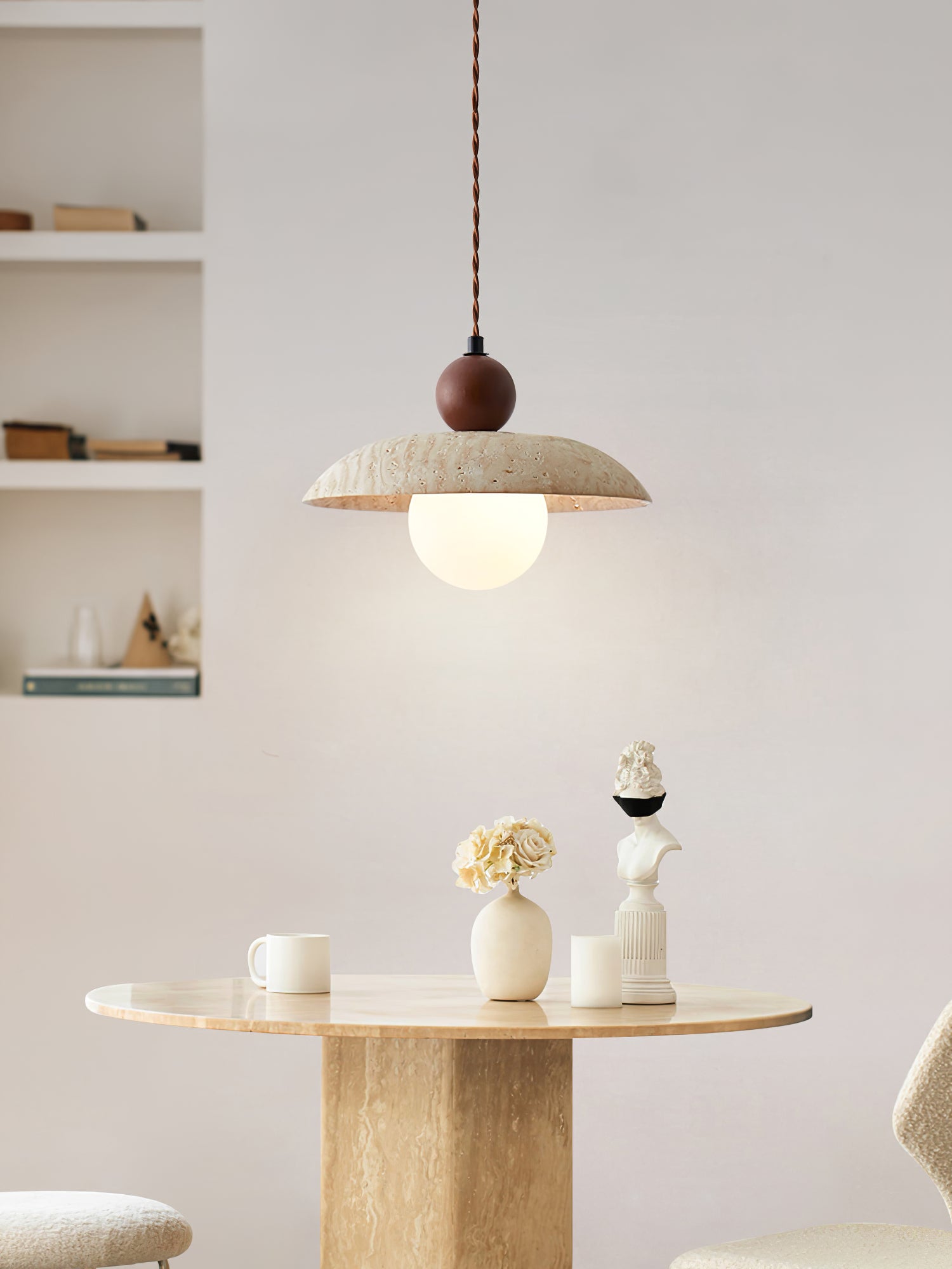 Suspension moderne Rodney en Travertin jaune et noyer bois
