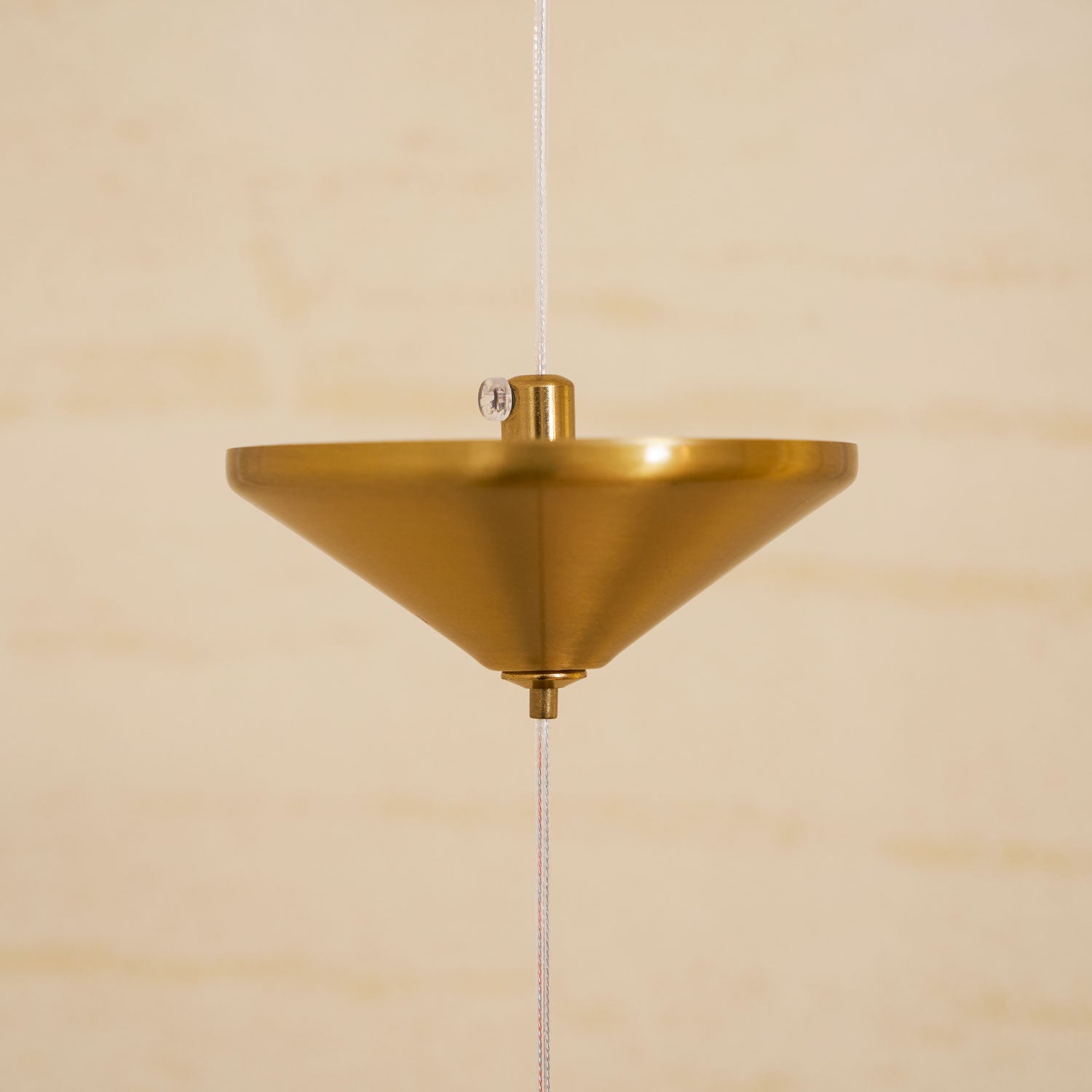 Lampadaire moderne Vaughan en Fer, Métal, Marbre Doré et noir