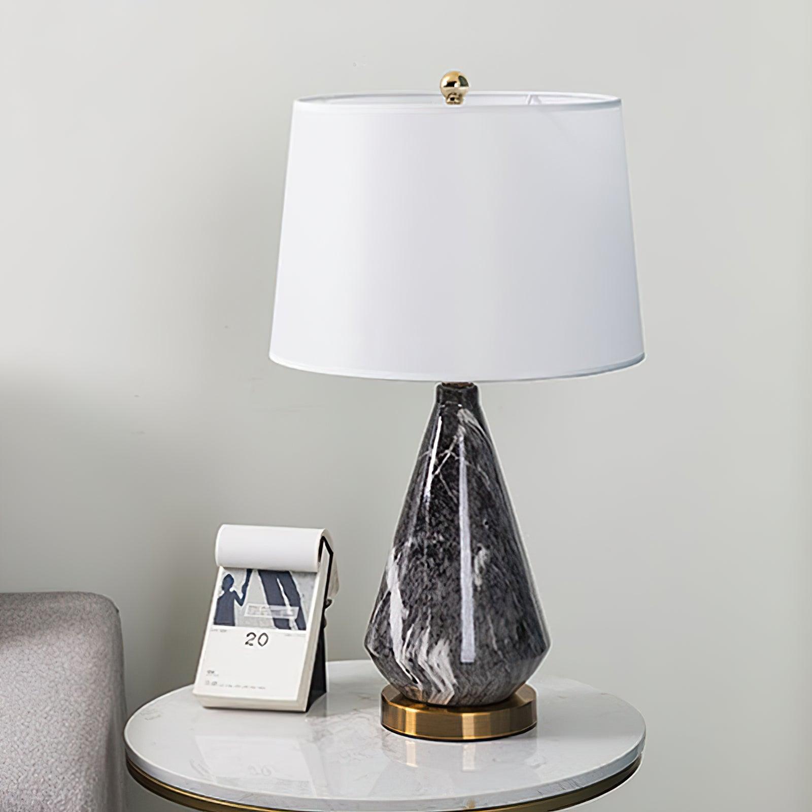 Lampe à poser moderne Thoralf en Marbre Noir