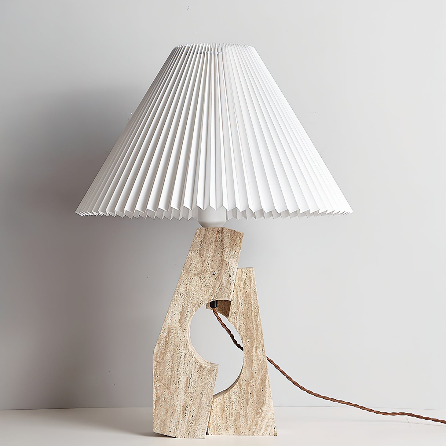 Lampe à poser moderne Dahl en pierre Beige et blanc
