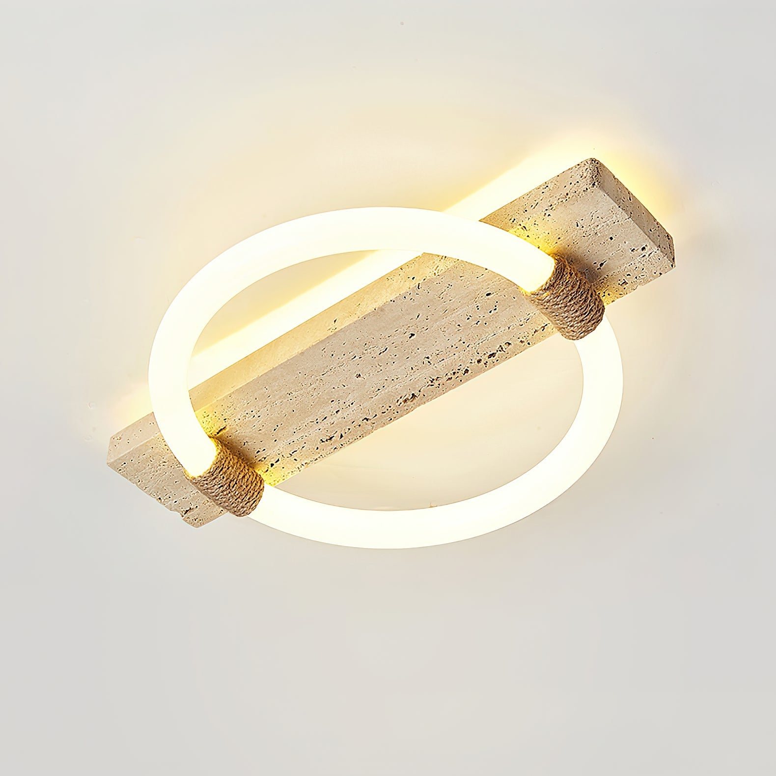 Plafonnier moderne Jeppe en pierre Travertin jaune et blanc