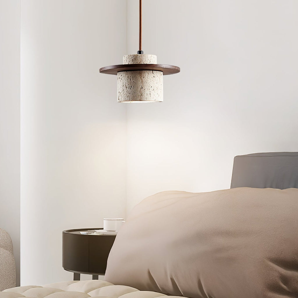 Suspension moderne Keats en Noyer bois et travertin jaune