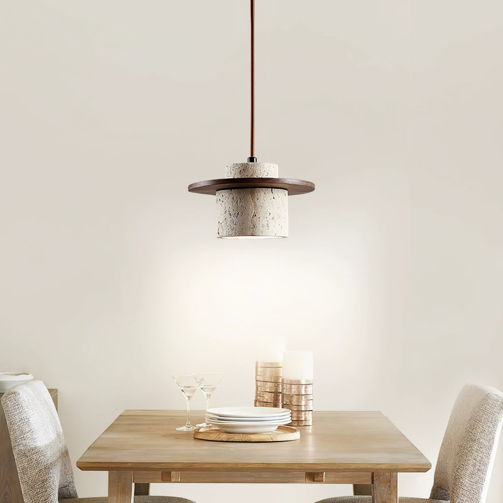 Suspension moderne Keats en Bois et travertin jaune