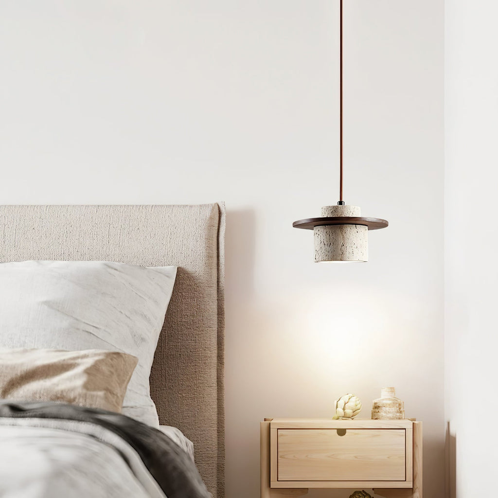 Suspension moderne Keats en Bois et travertin jaune