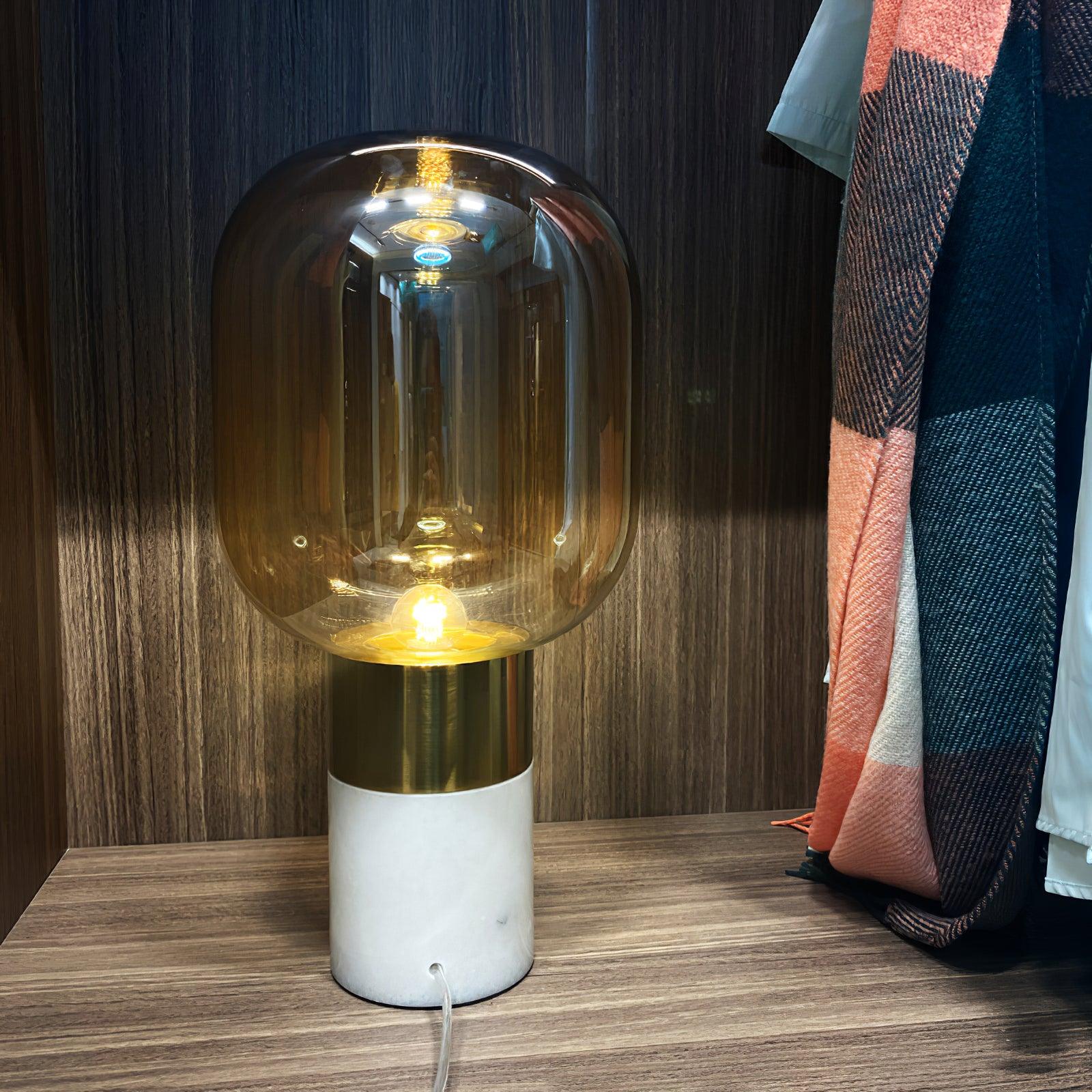 Lampe à poser moderne Hreinn en Noir marbre et fumé gris