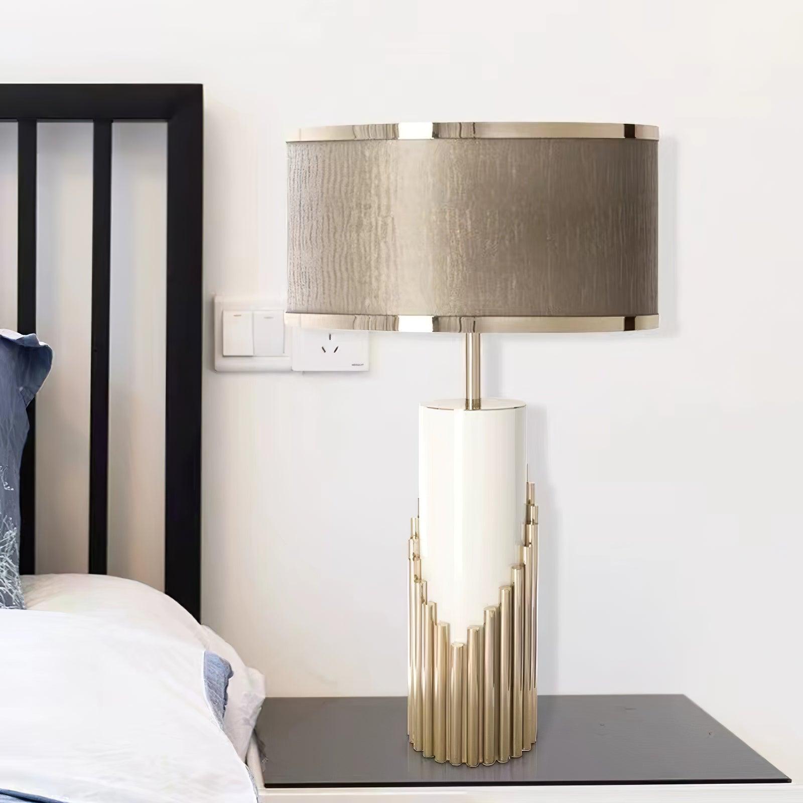 Lampe à poser moderne Peter en Marbre, Tissu, Métal Doré