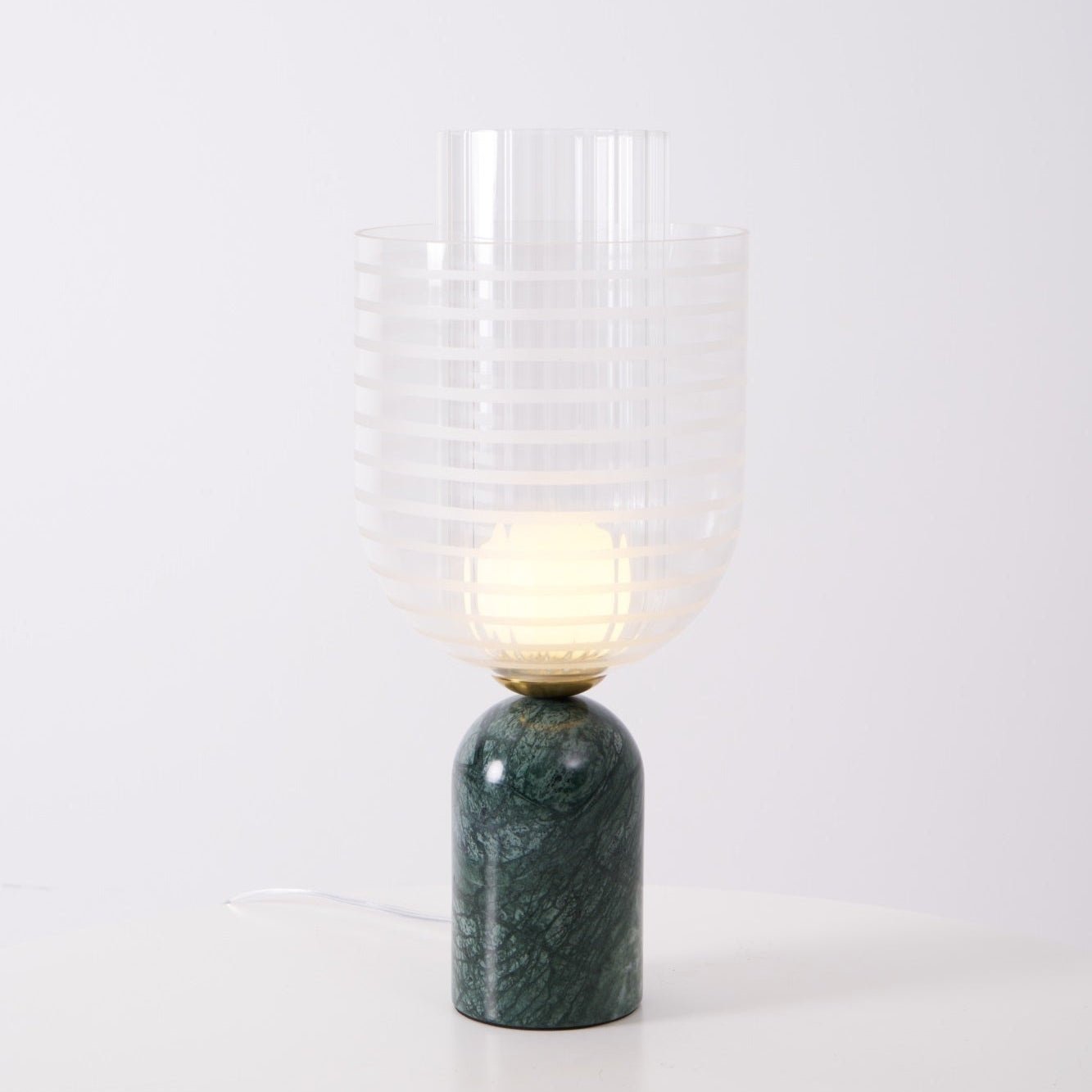Lampe à poser moderne Banks en Marbre Vert et transparent