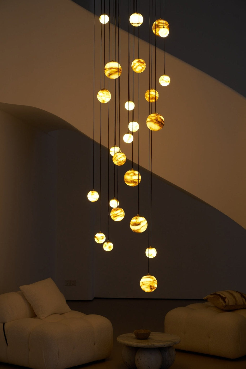 Lustre moderne Brynar en Doré et Naturel albâtre