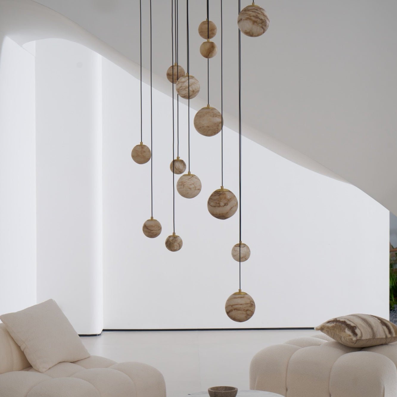 Lustre moderne Brynar en Doré et Naturel albâtre