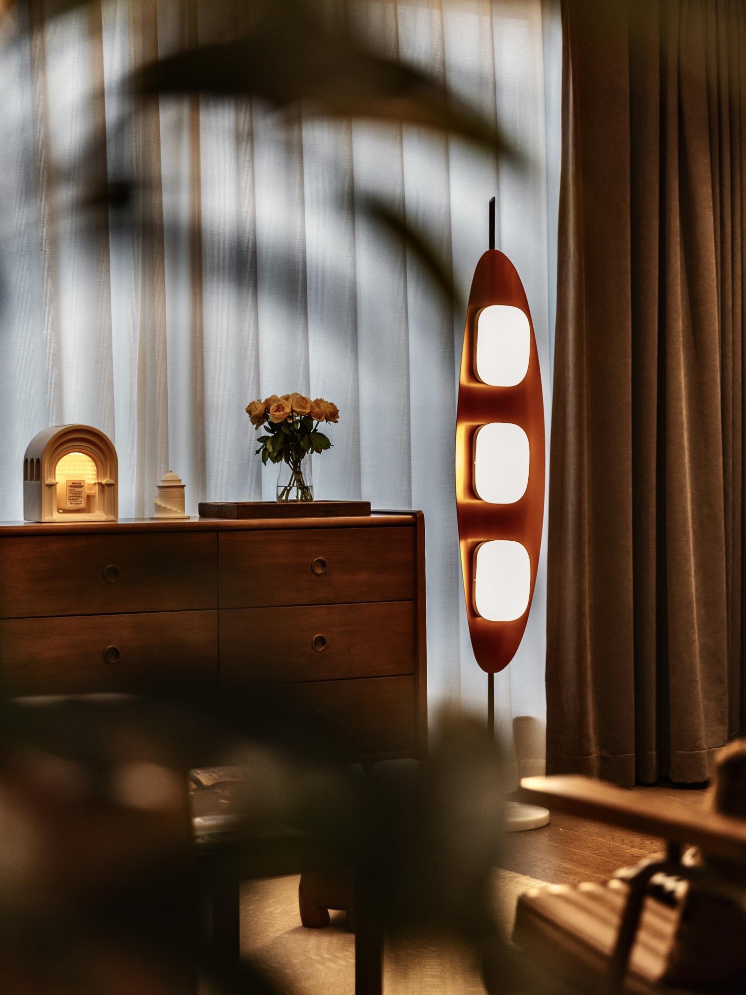 Lampadaire moderne Cato en Marbre Teck