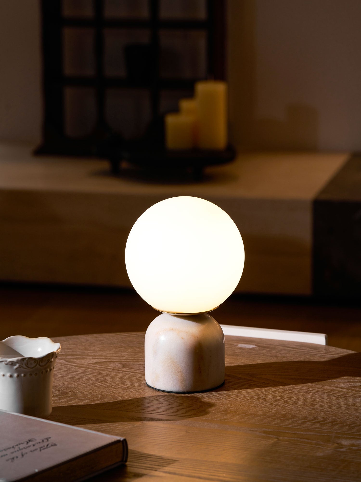 Lampe à poser moderne Pax en Marbre Noir