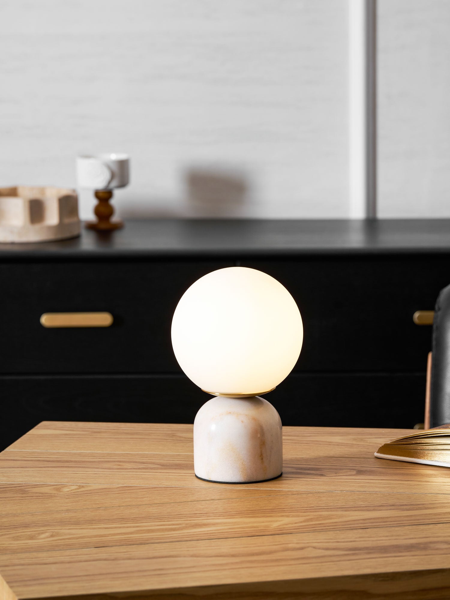 Lampe à poser moderne Pax en Marbre Noir