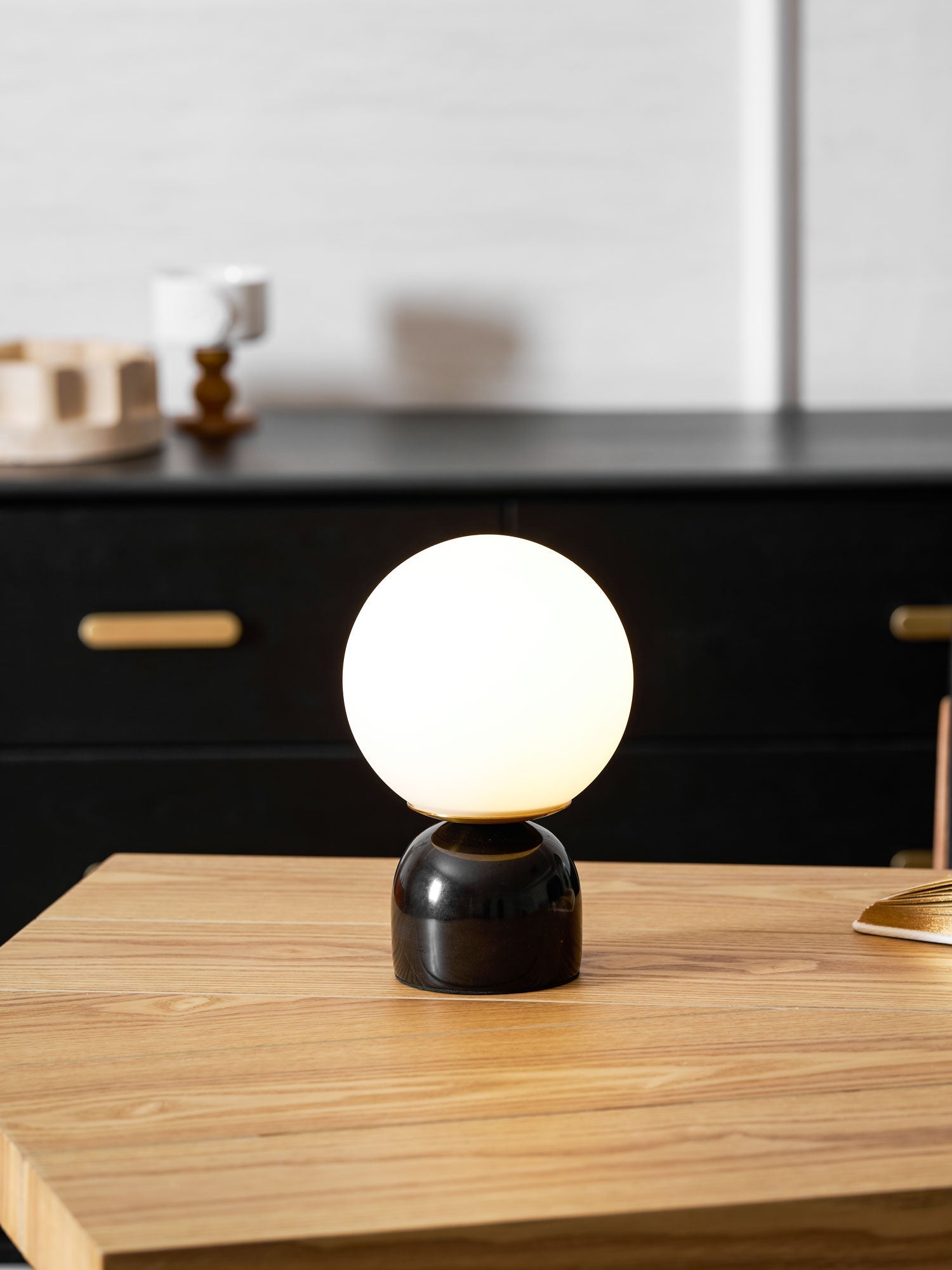 Lampe à poser moderne Pax en Marbre Blanc