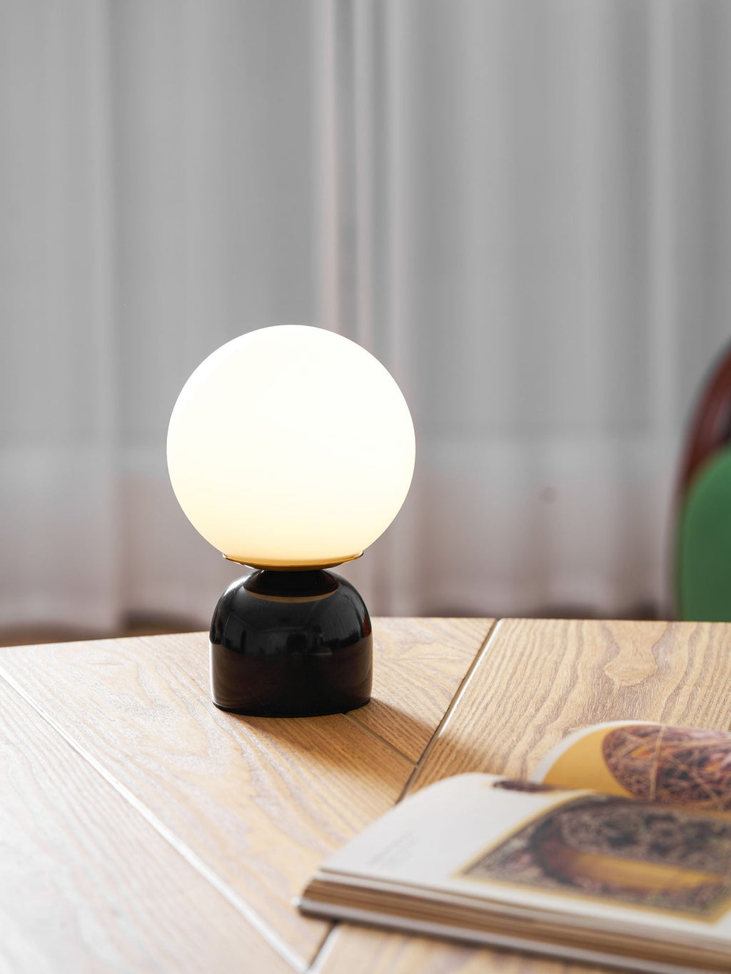 Lampe à poser moderne Pax en Marbre Blanc