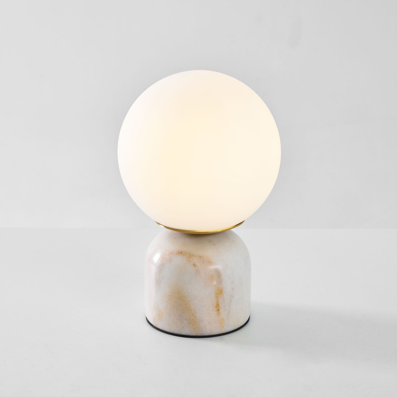 Lampe à poser moderne Pax en Marbre Blanc