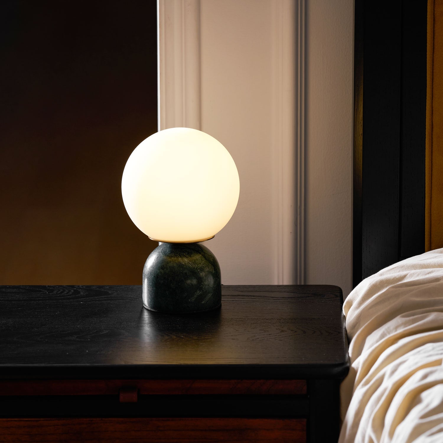 Lampe à poser moderne Pax en Marbre Noir