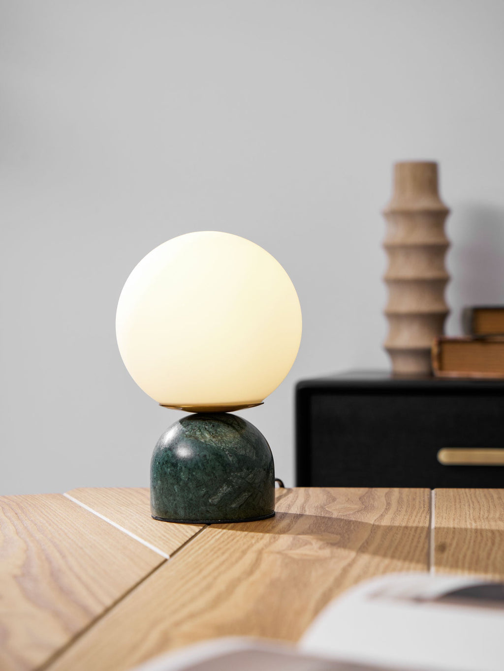 Lampe à poser moderne Pax en Marbre Blanc