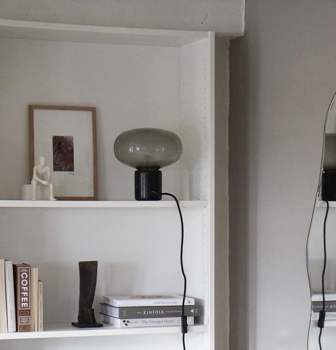 Lampe à poser moderne Eyolf en Marbre Fumé gris et noir