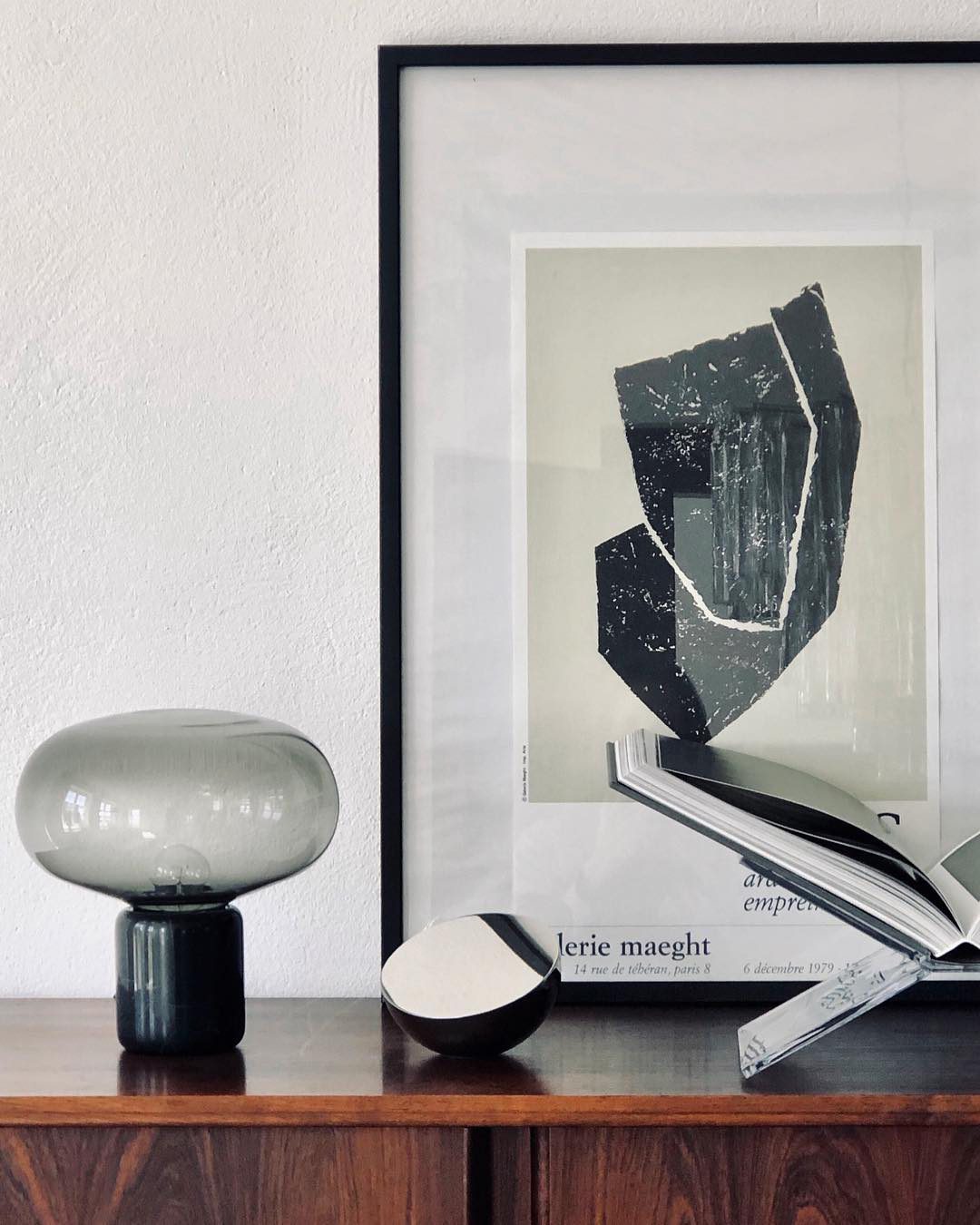 Lampe à poser moderne Eyolf en Marbre Fumé gris et noir