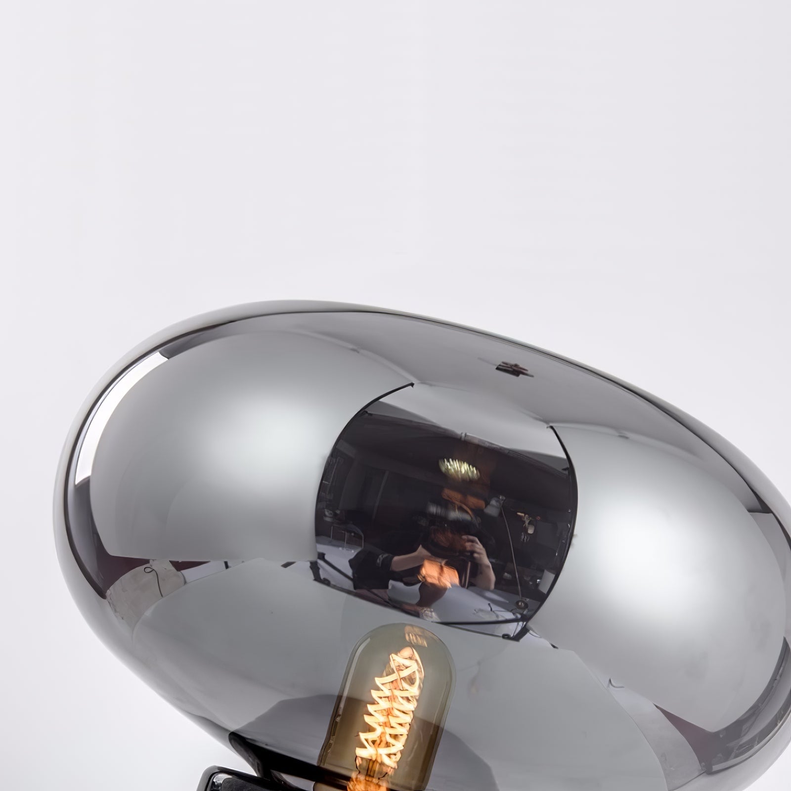 Lampe à poser moderne Eyolf en Marbre Ambre et noir