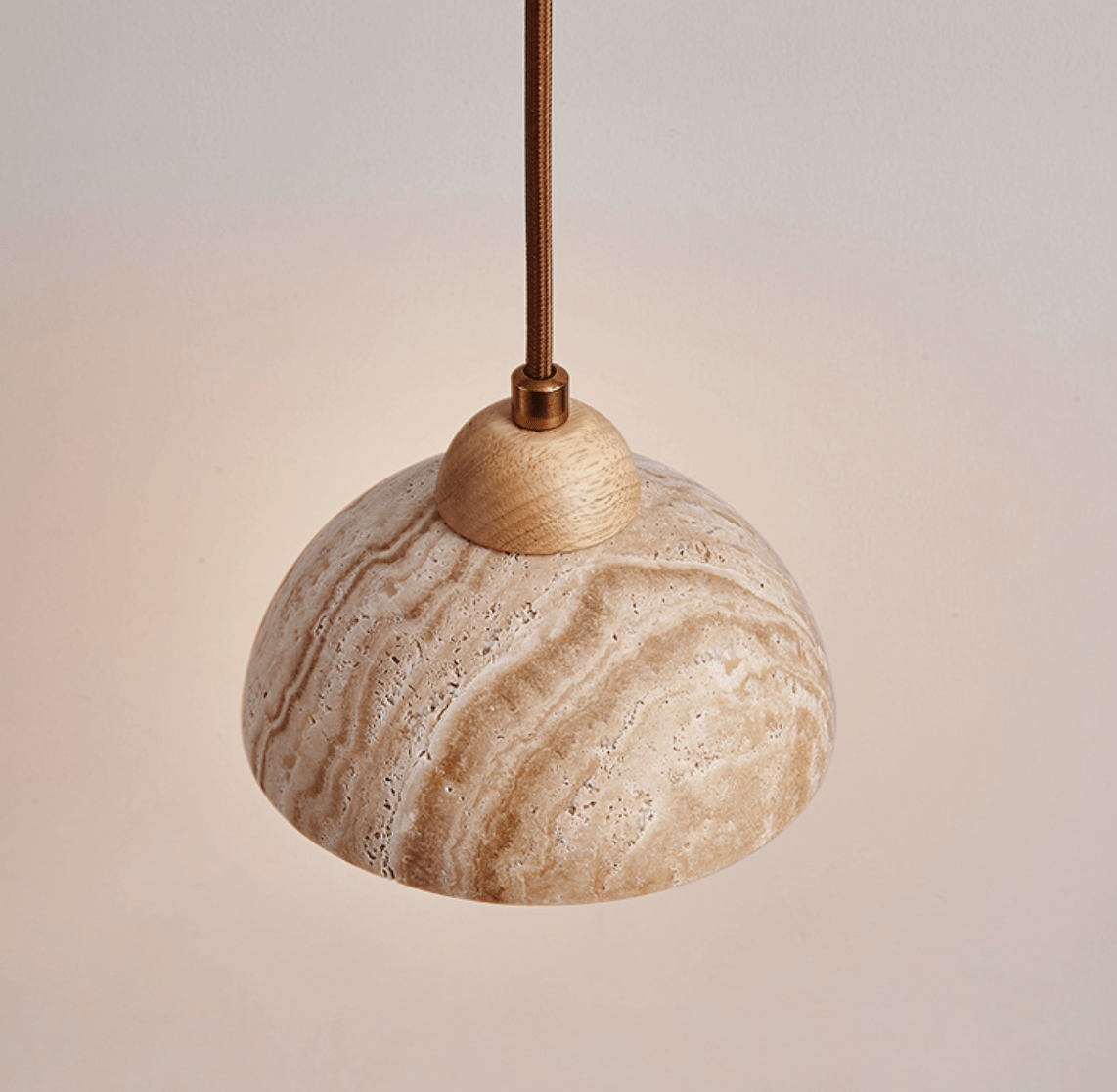 Suspension moderne Ola en Bois et travertin jaune