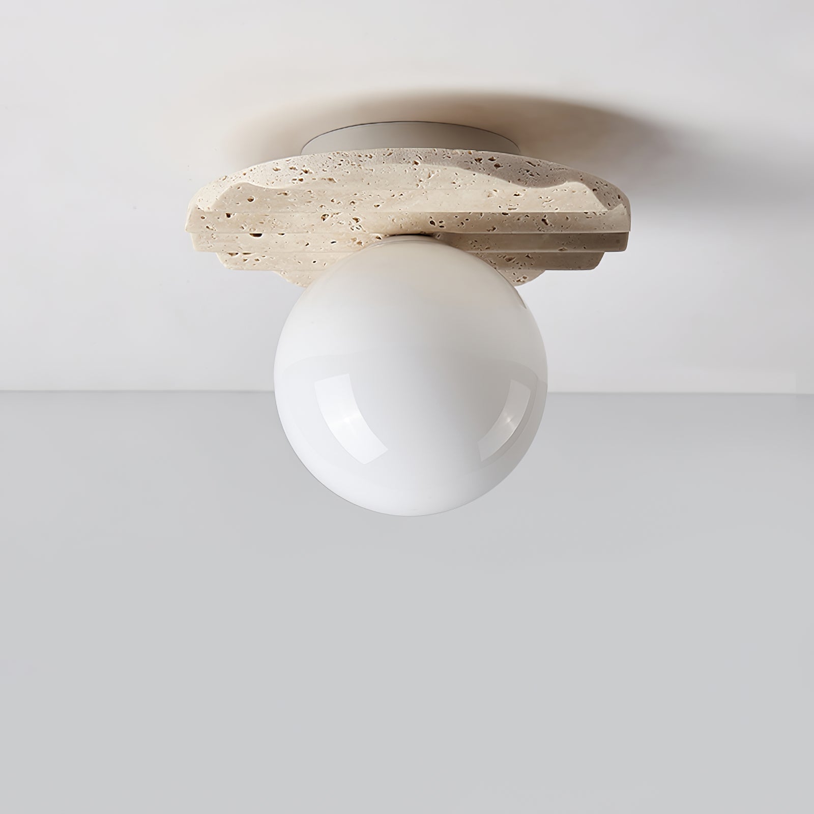 Plafonnier moderne Odell en Travertin jaune et blanc