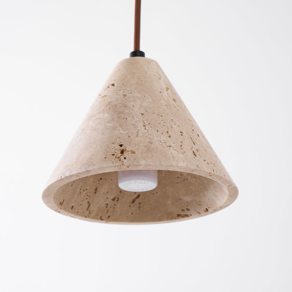 Suspension moderne Erland en Noir travertin