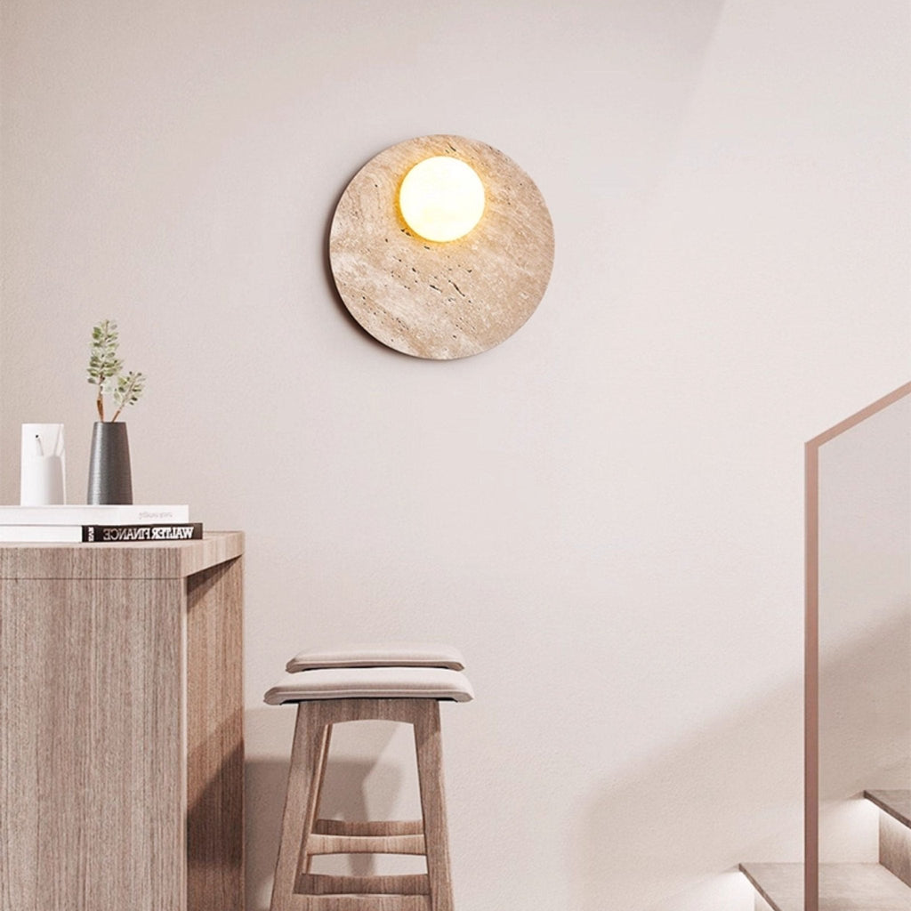 Applique murale moderne Alvid en Travertin jaune et blanc
