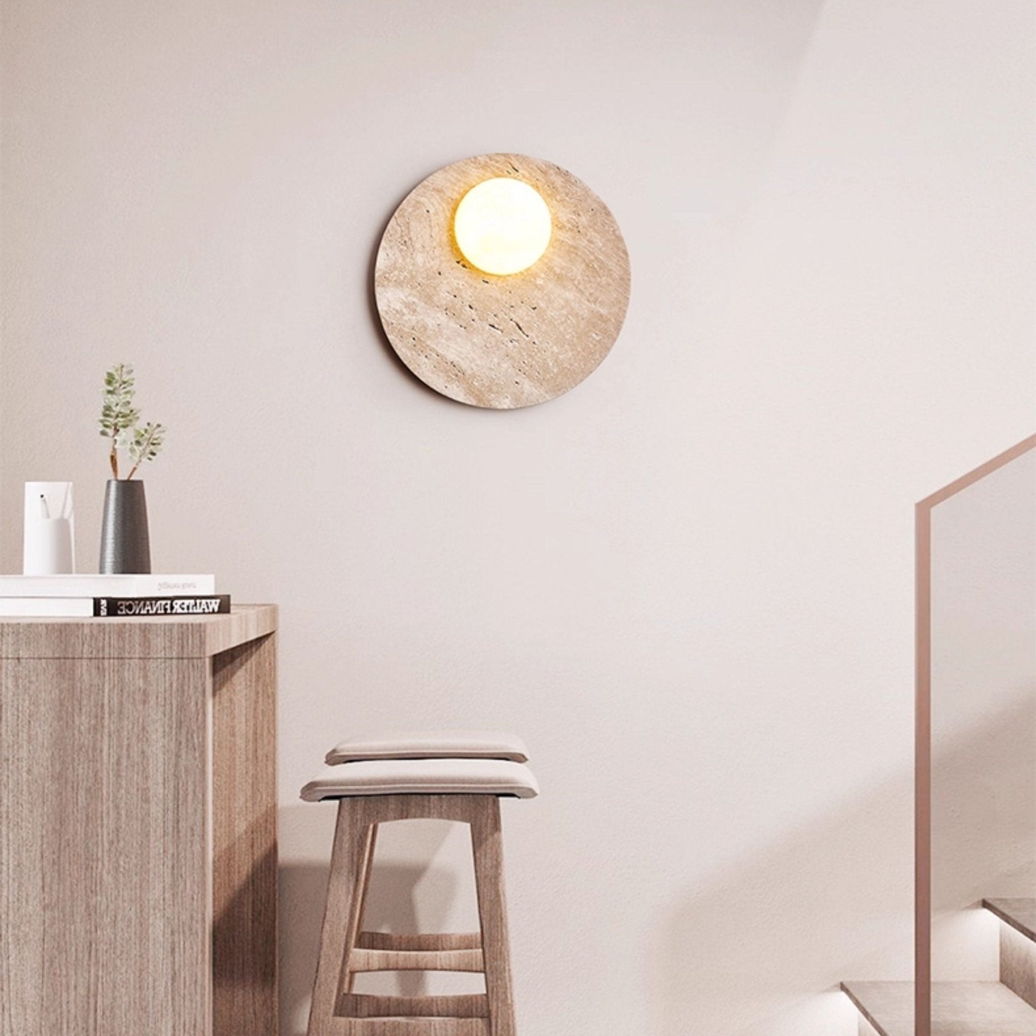 Applique murale moderne Alvid en Travertin jaune et blanc