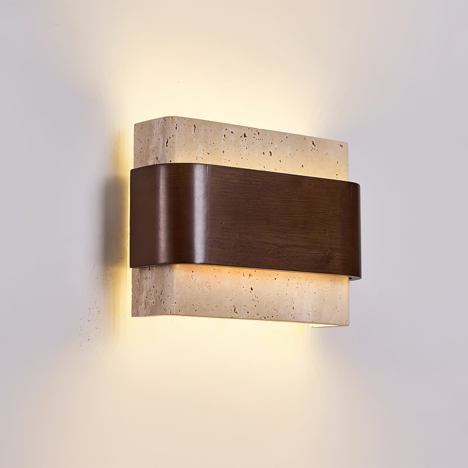 Applique murale moderne Linden en Travertin jaune et noyer