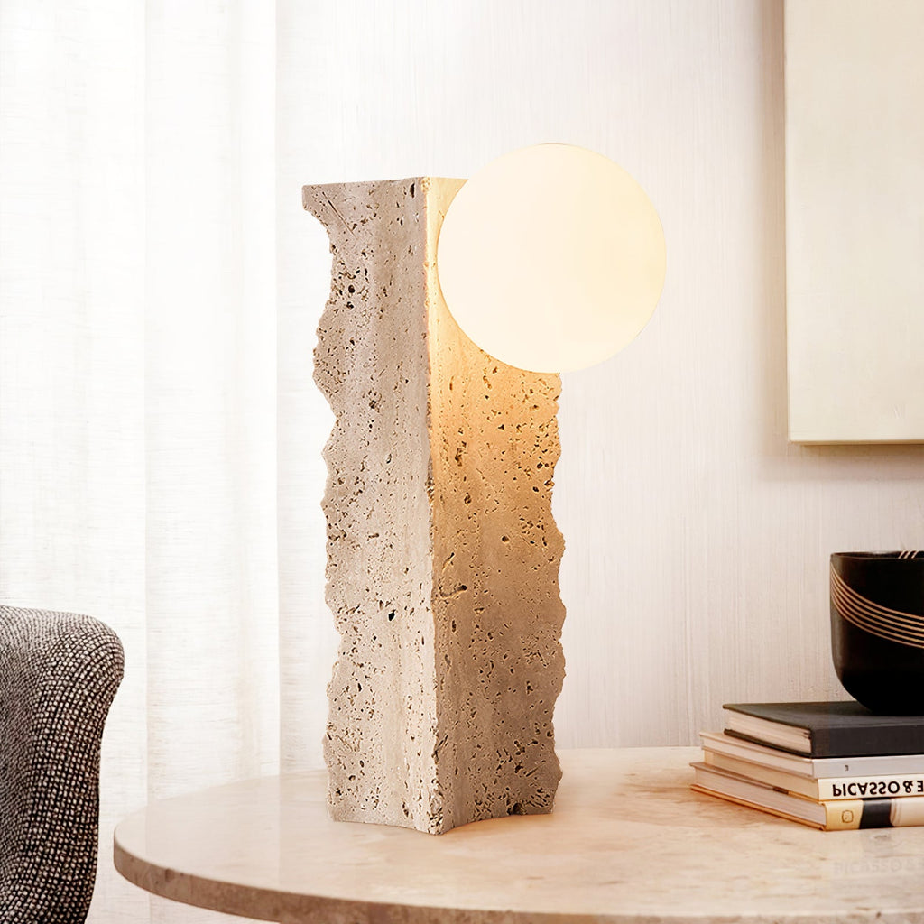 Lampe à poser moderne Ainamo en Travertin jaune