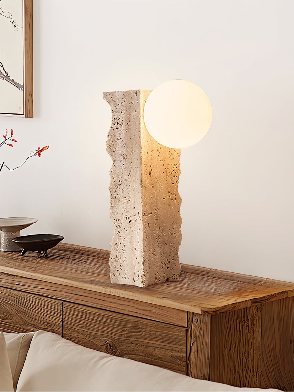Lampe à poser moderne Ainamo en Travertin jaune