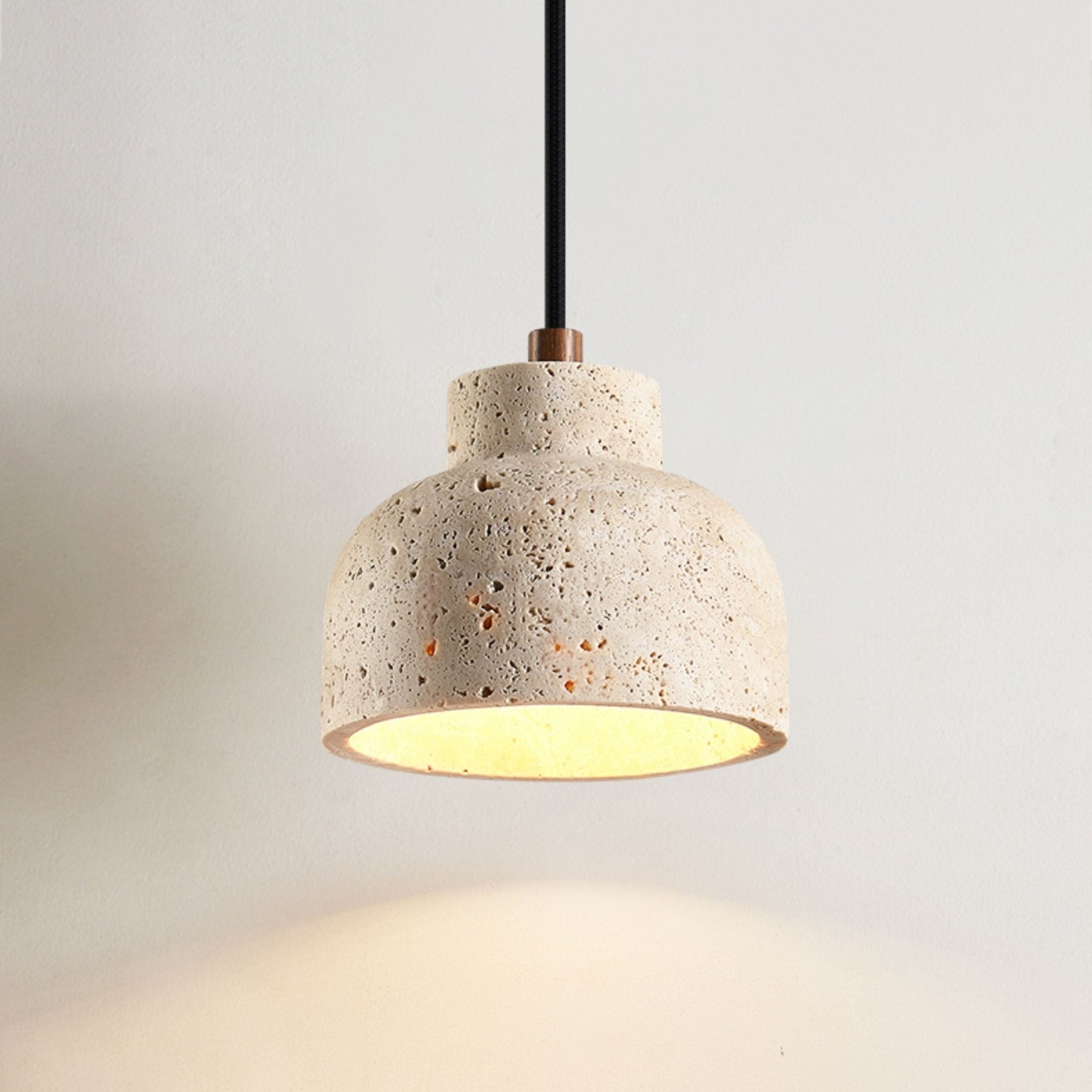 Suspension moderne Birch en Travertin jaune