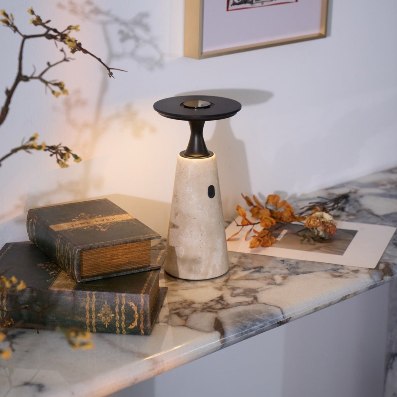 Lampe à poser moderne Toralv en Travertin jaune et noir