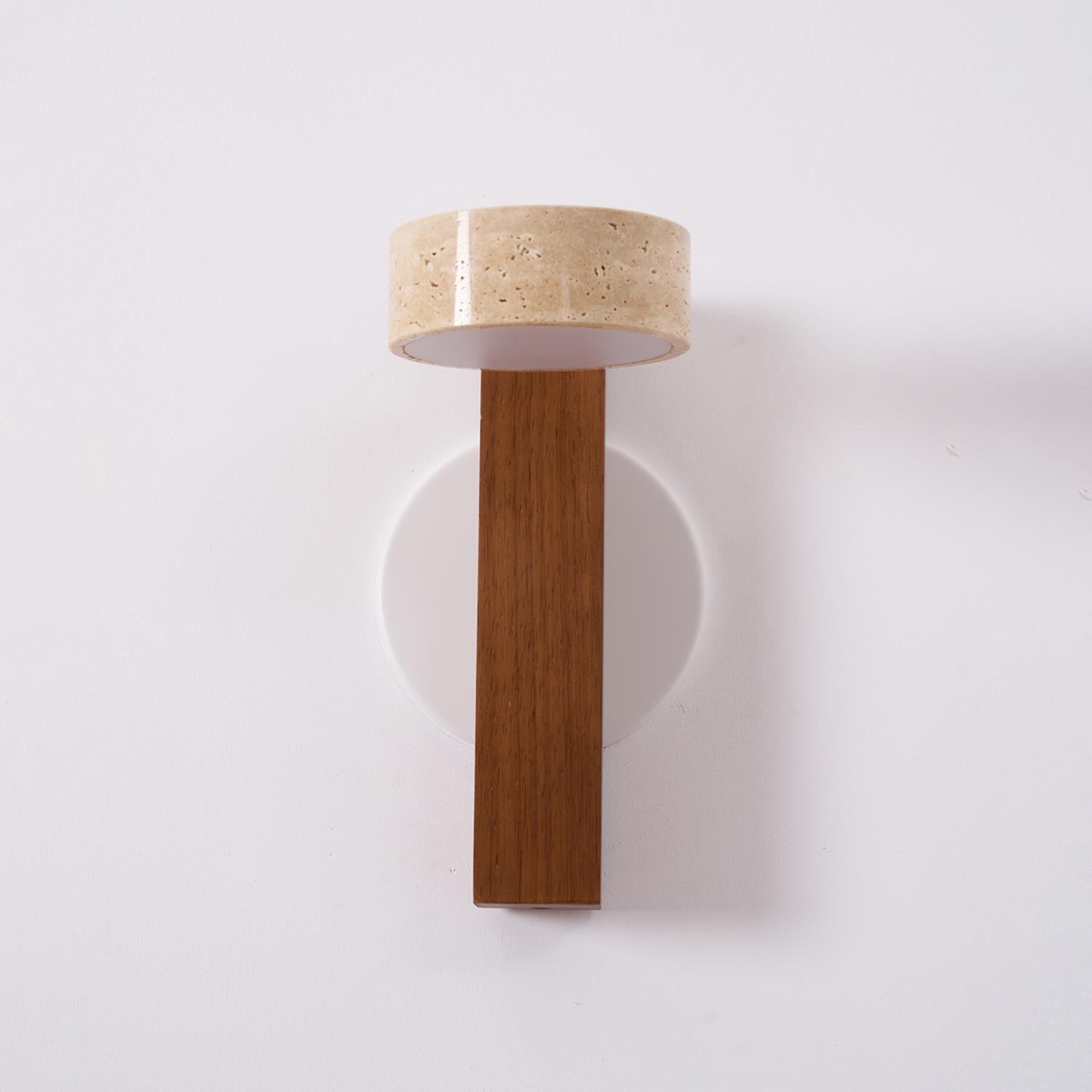 Applique murale moderne Haagen en Noyer bois et travertin jaune