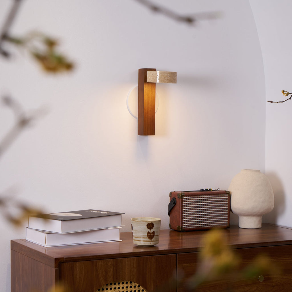 Applique murale moderne Haagen en Noyer bois et travertin jaune