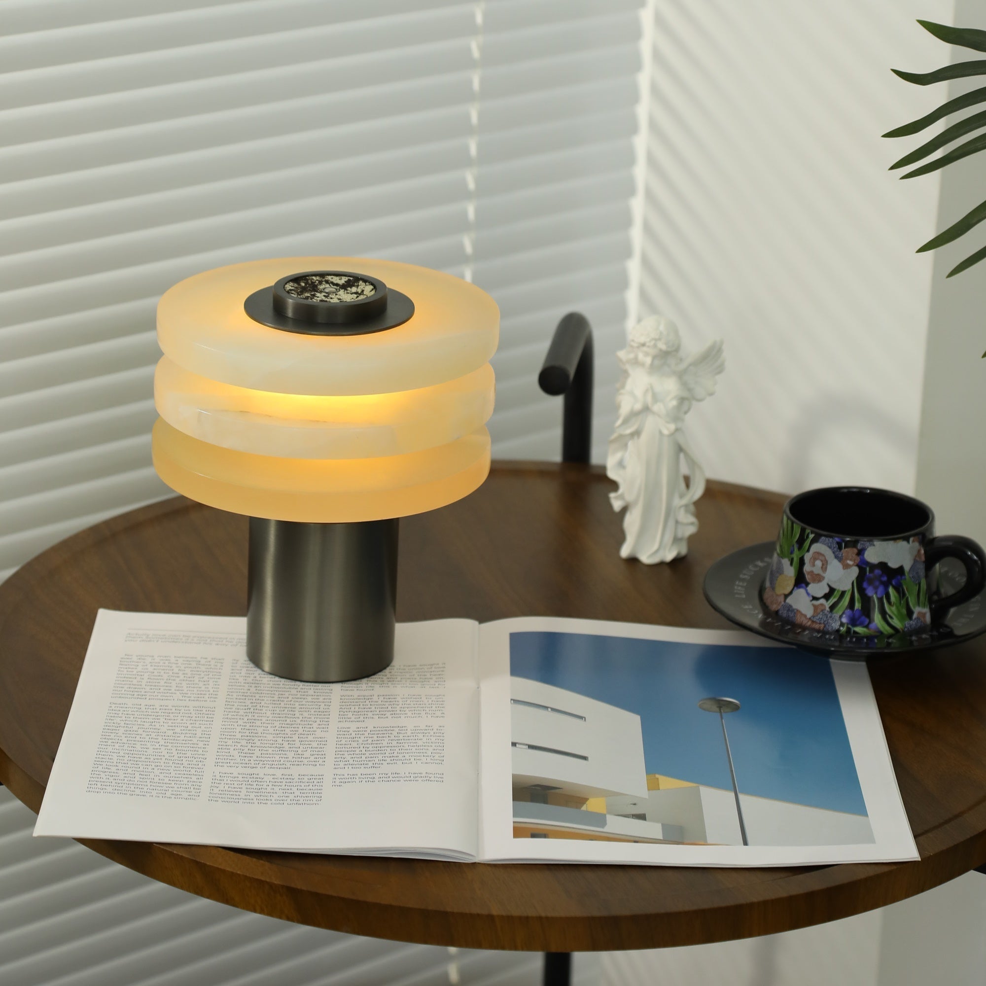 Lampe à poser moderne Mogens en Albâtre Argenté et blanc