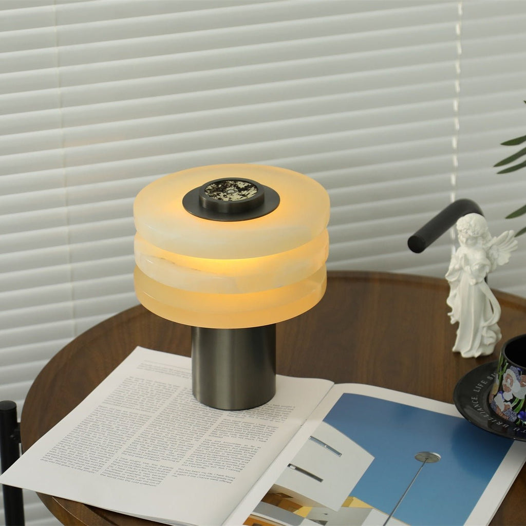 Lampe à poser moderne Mogens en Albâtre Argenté et blanc