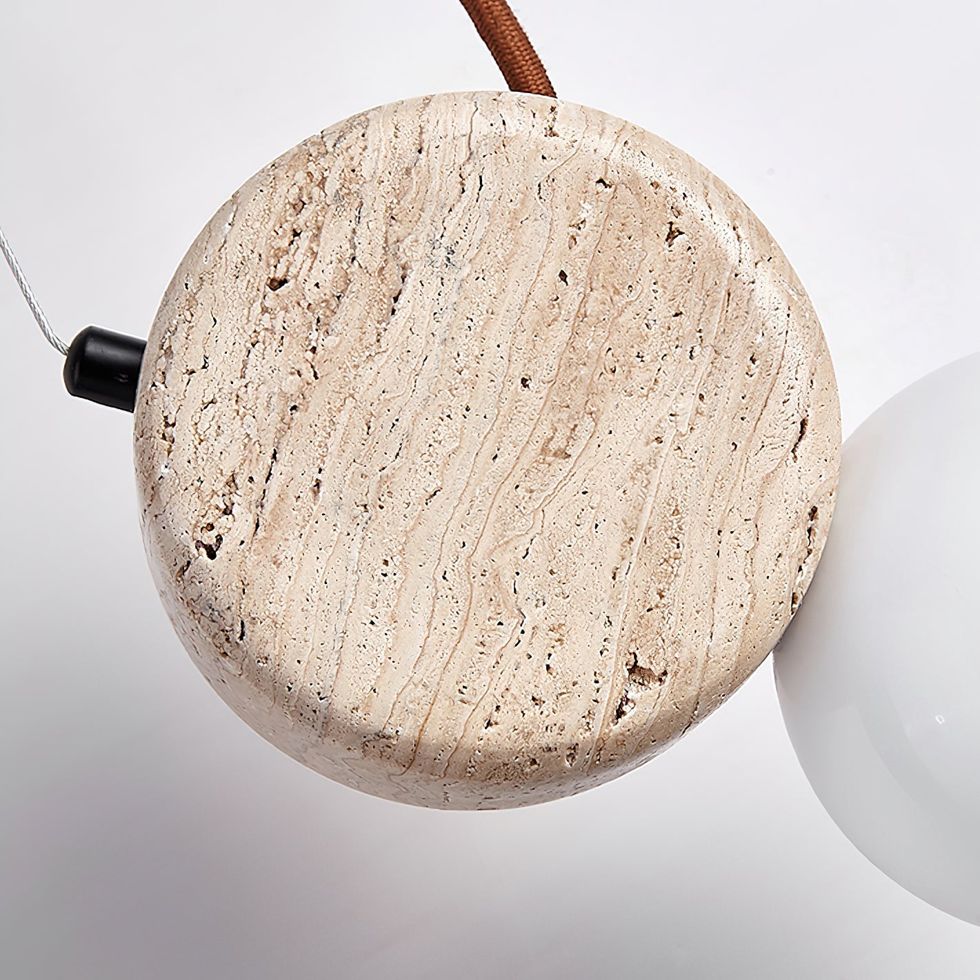 Suspension moderne Osborn en Travertin jaune