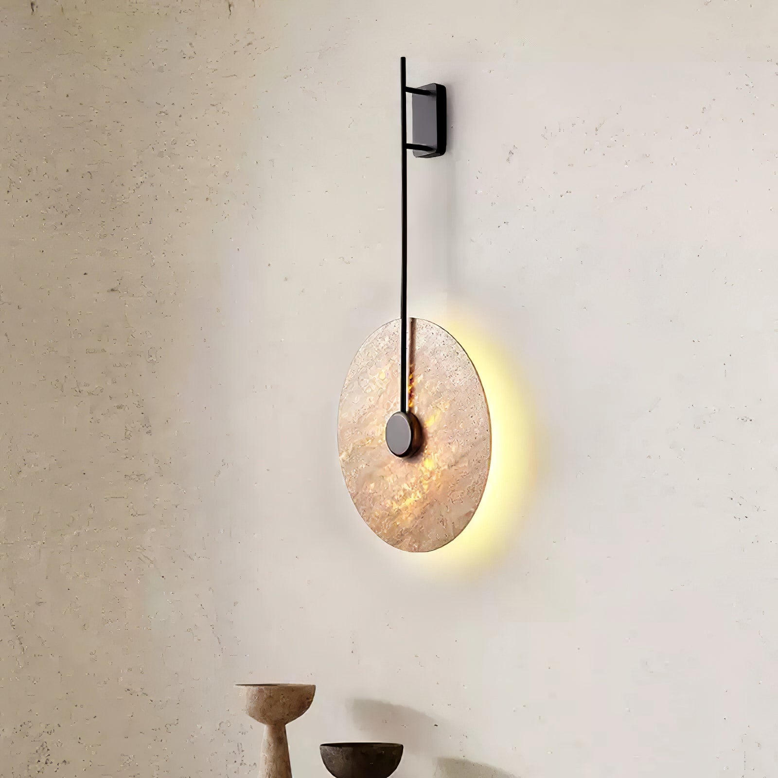 Applique murale moderne Eldric en Noir et travertin jaune